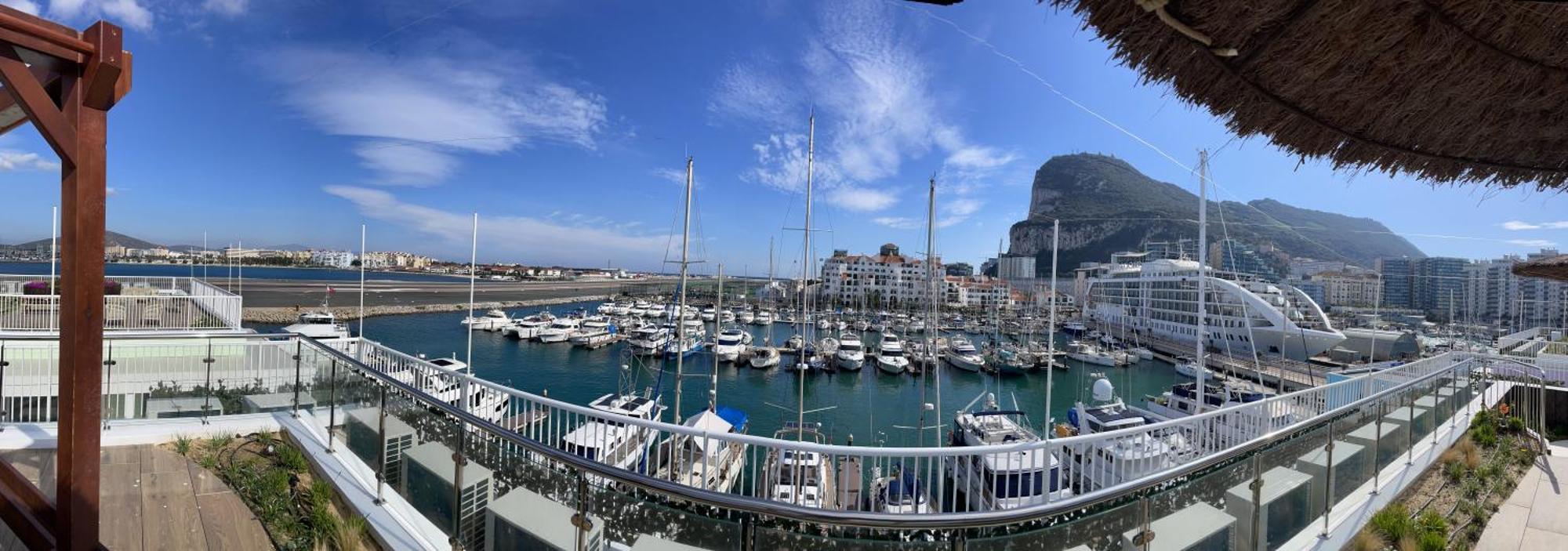 Deluxe Marina View Seafront Gibraltar Stay エクステリア 写真
