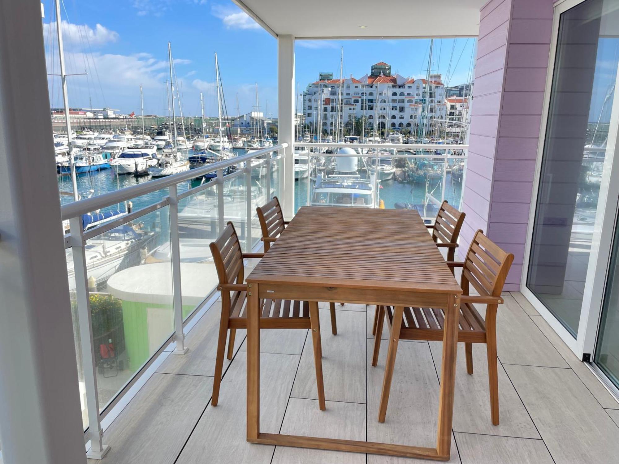Deluxe Marina View Seafront Gibraltar Stay エクステリア 写真