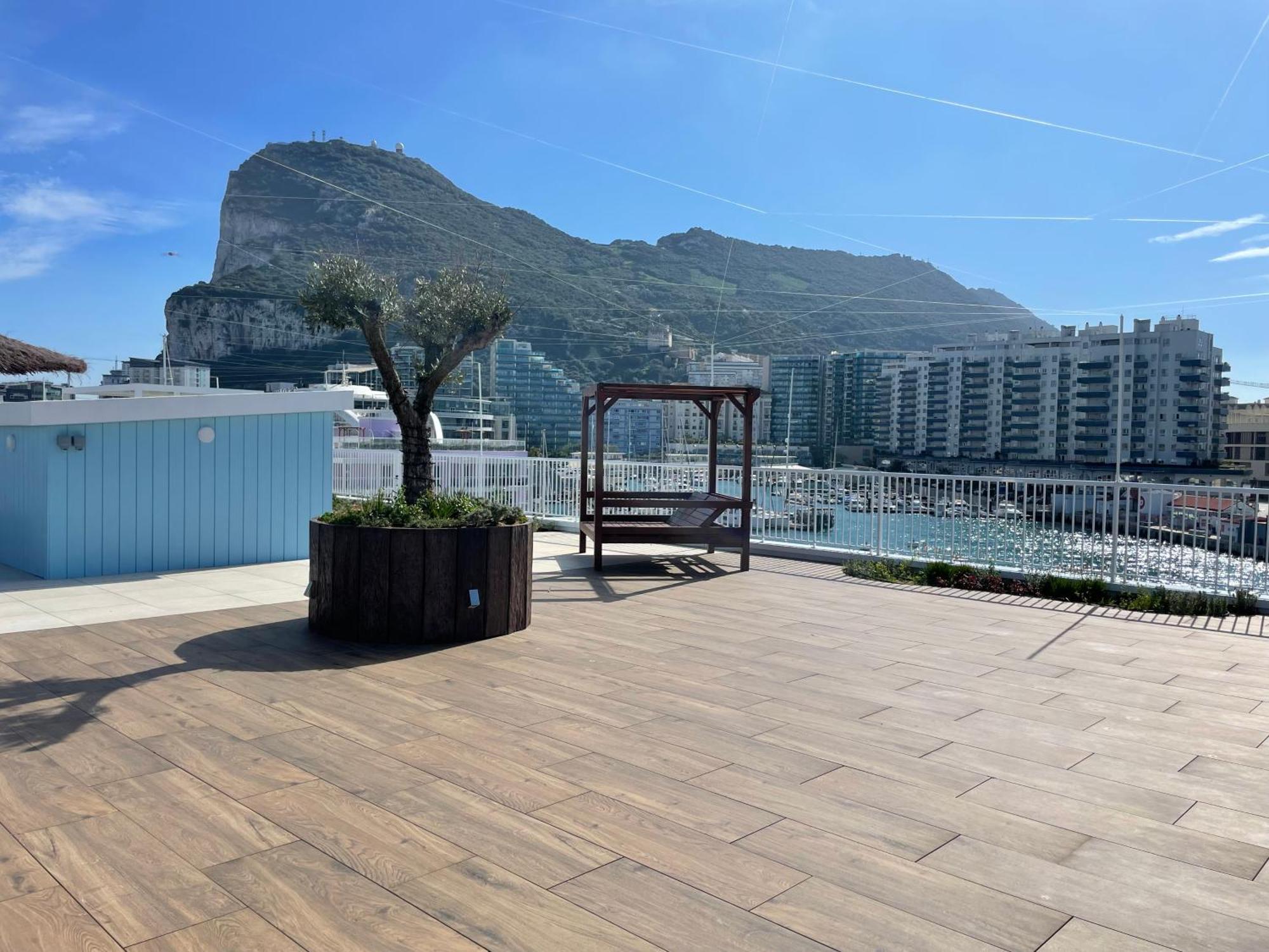 Deluxe Marina View Seafront Gibraltar Stay エクステリア 写真