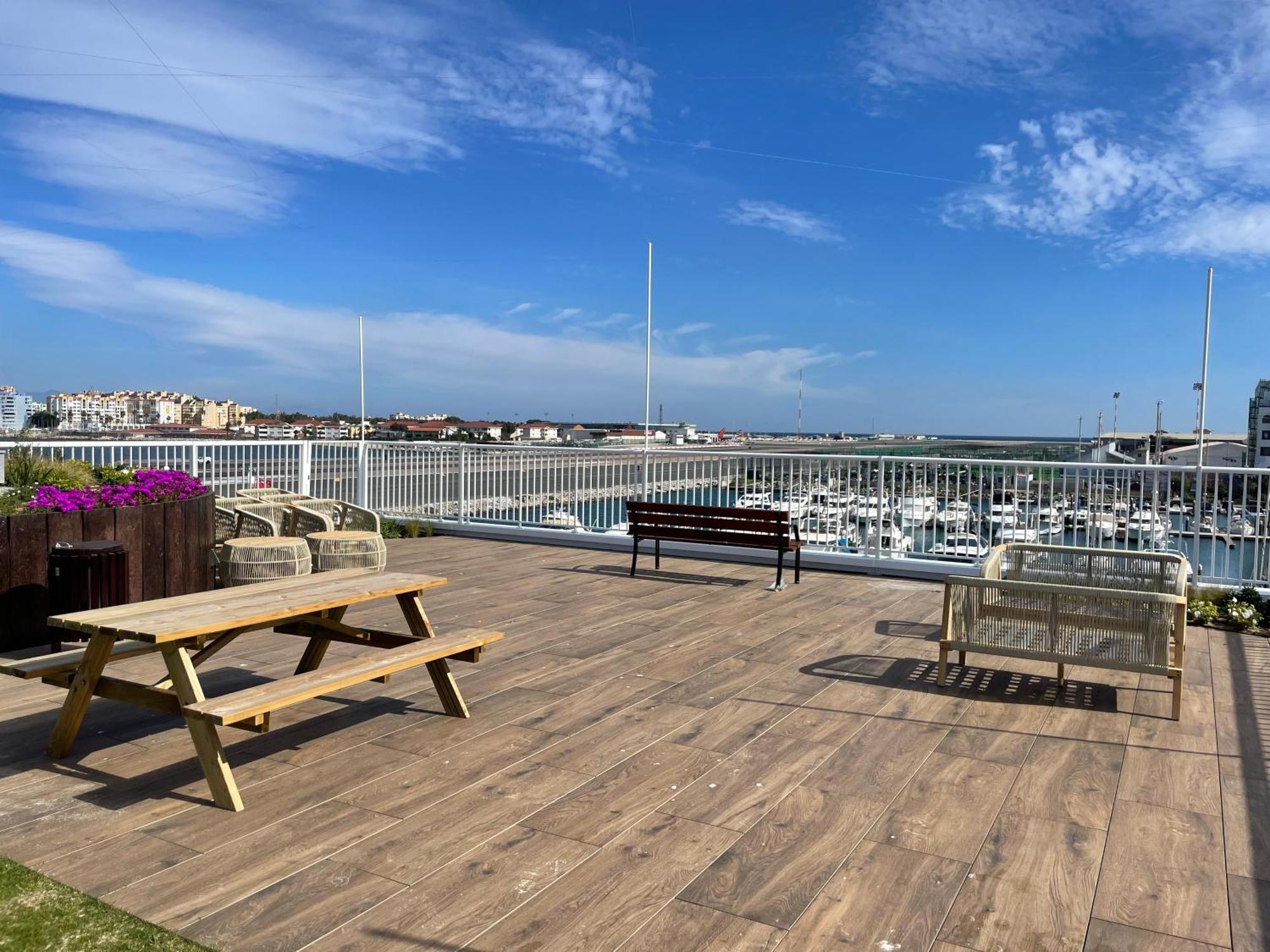 Deluxe Marina View Seafront Gibraltar Stay エクステリア 写真