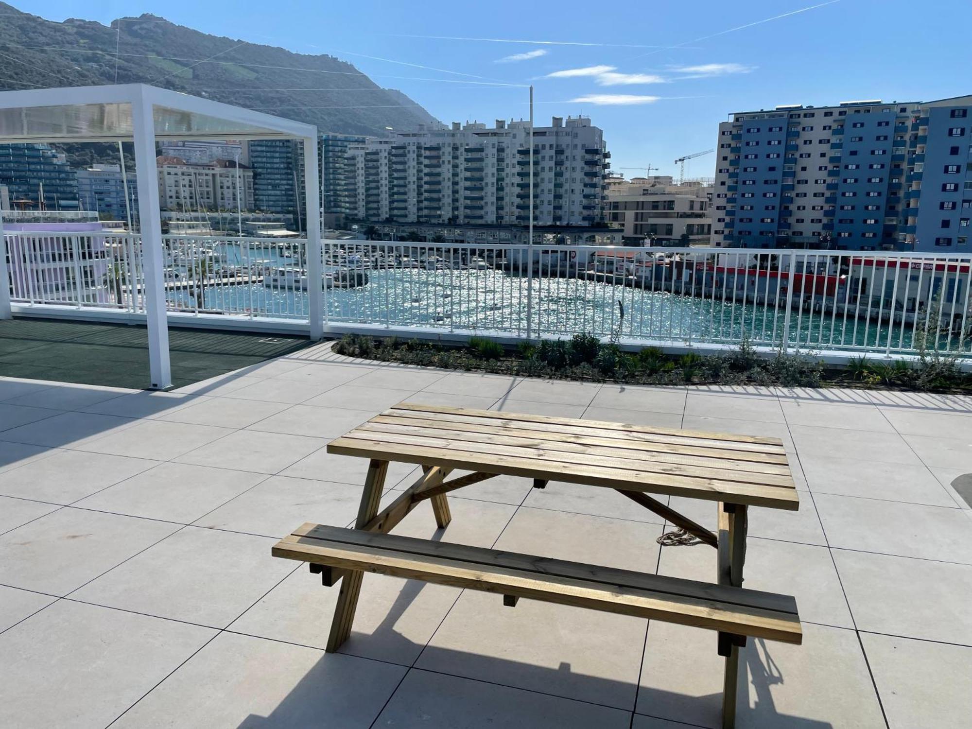 Deluxe Marina View Seafront Gibraltar Stay エクステリア 写真